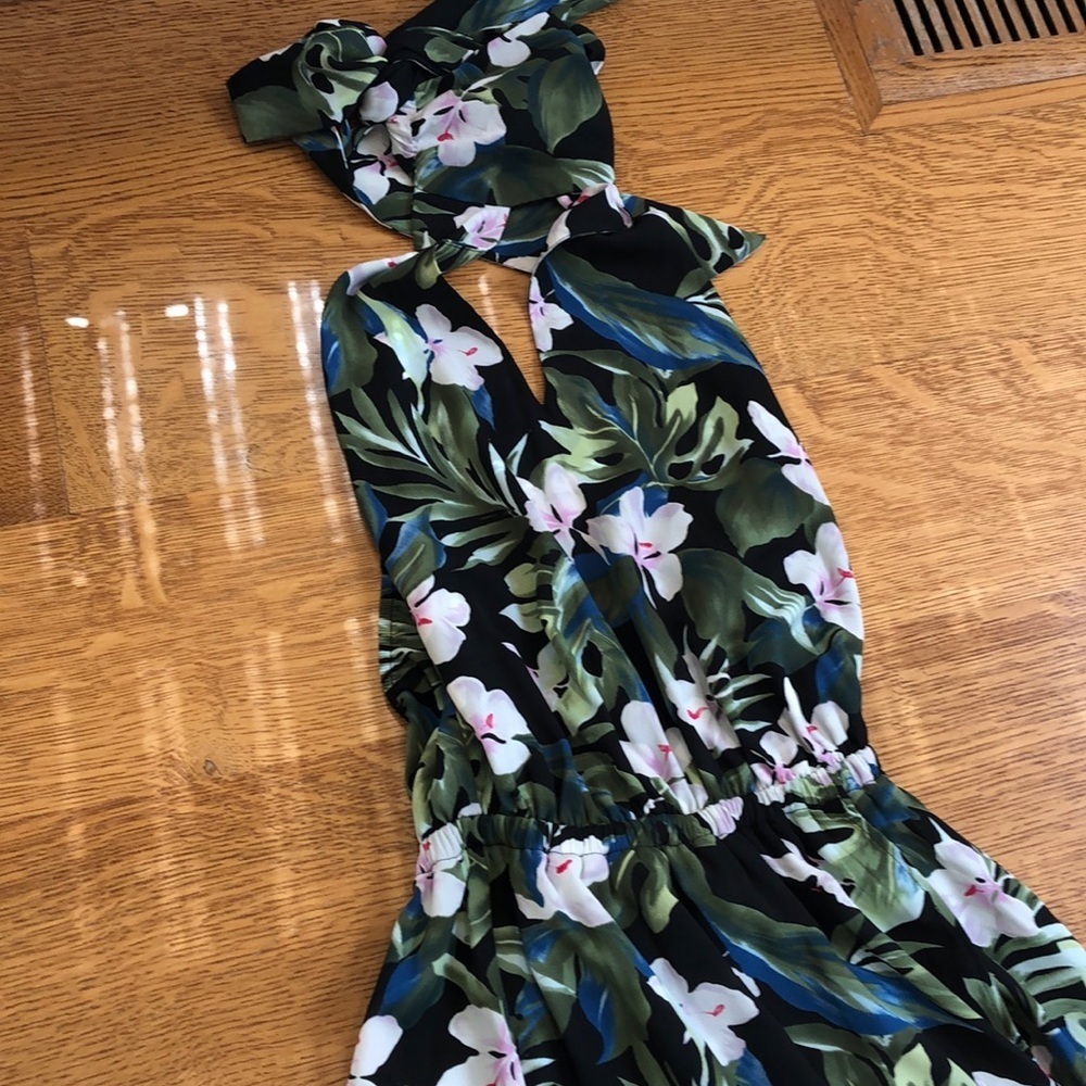 NWT Show Me Your Mumu Tropical Floral Halter Maxi Dress - Picture 2 of 6